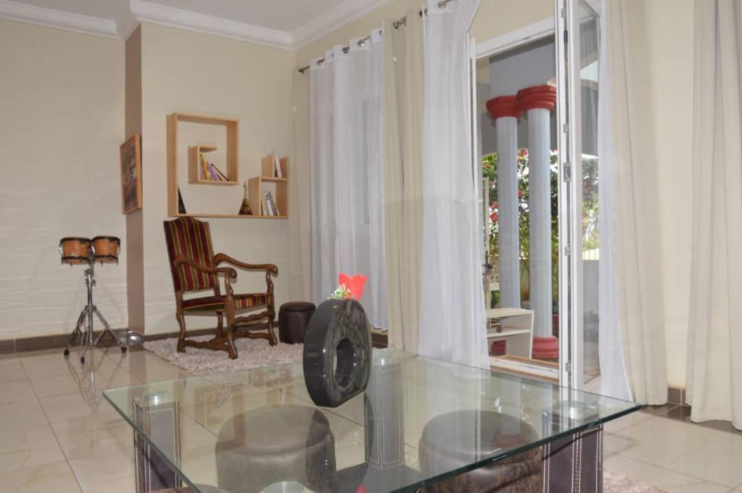 Residence Jardin Tropical Yaoundé Dış mekan fotoğraf